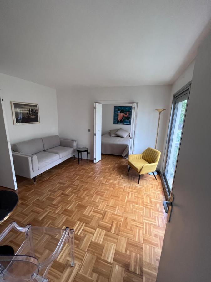 Appartement 2 Pieces Sur Jardin Parijs